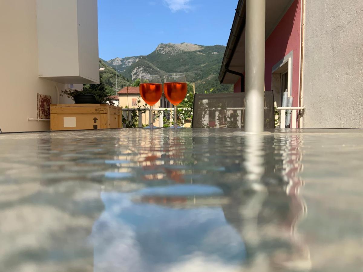 Casa La Wanda - Camaiore Toscana - 2 Bedroom & Terrace Bagian luar foto