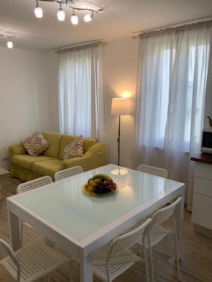 Casa La Wanda - Camaiore Toscana - 2 Bedroom & Terrace Bagian luar foto