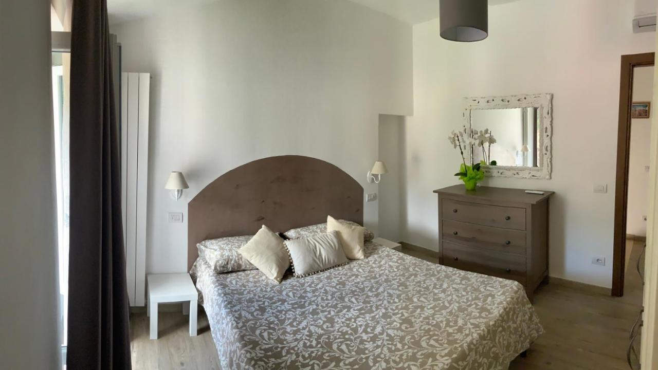 Casa La Wanda - Camaiore Toscana - 2 Bedroom & Terrace Bagian luar foto